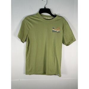 Free Planet Life Is Better In The Mountains Shirt Green Unisex XS Extra Small